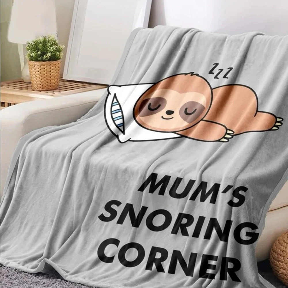 Throw Blanket 🏡 - Picture 2 of 4